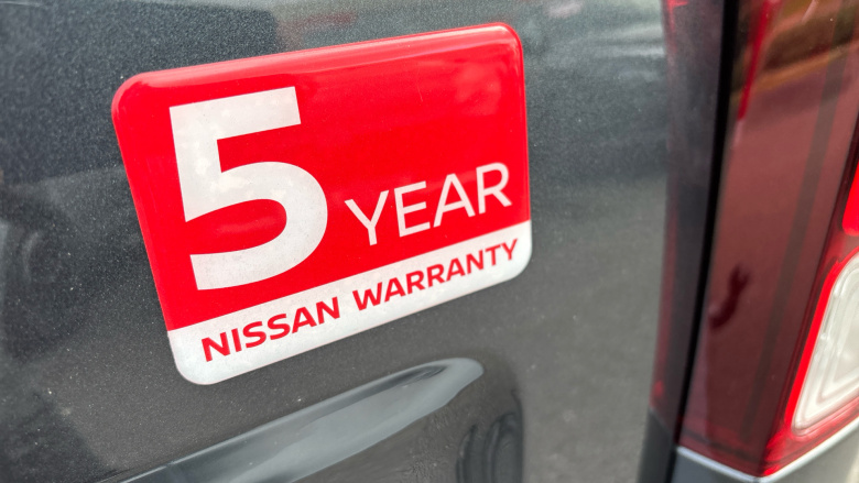 Nissan Primastar 30 L2 Diesel 2.0 dCi 150ps H1 Tekna Van